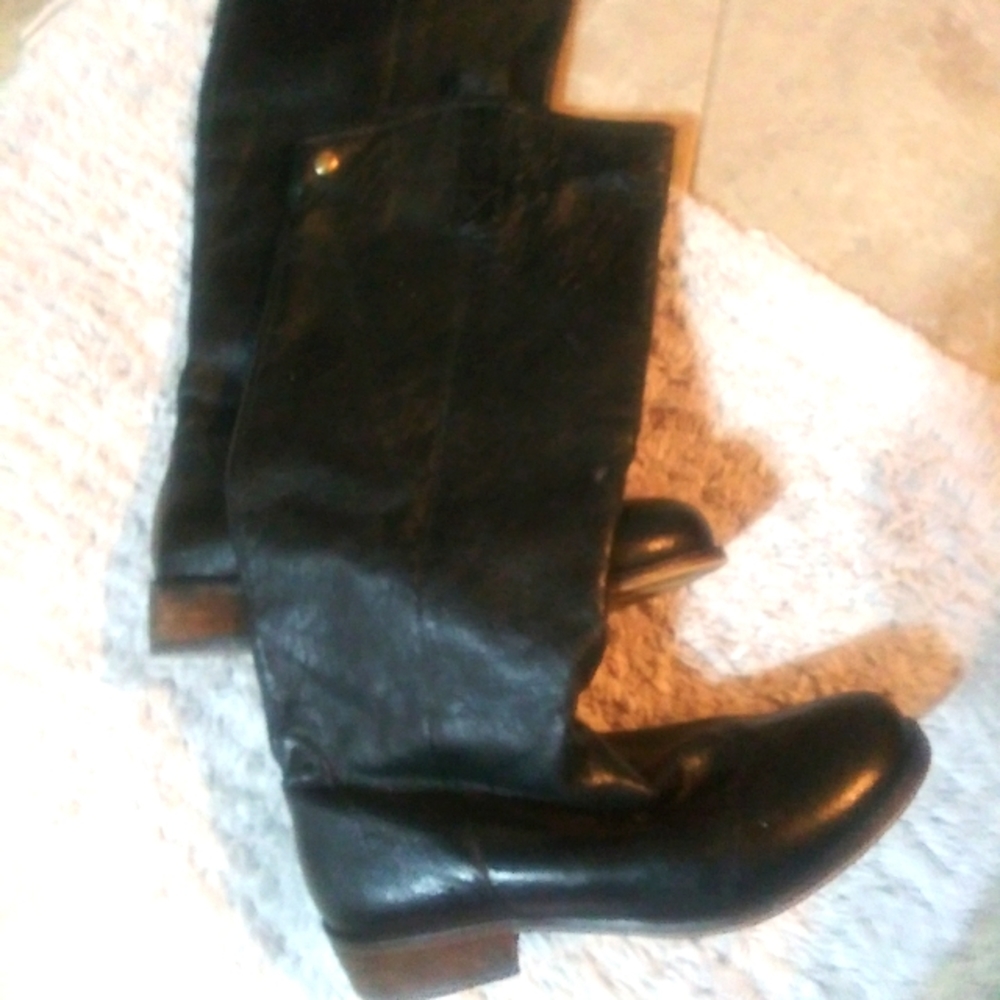 Like new all leather boots